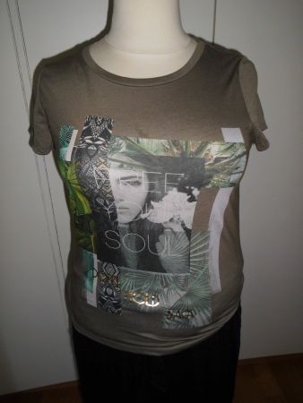 T-shirt kaki T. M