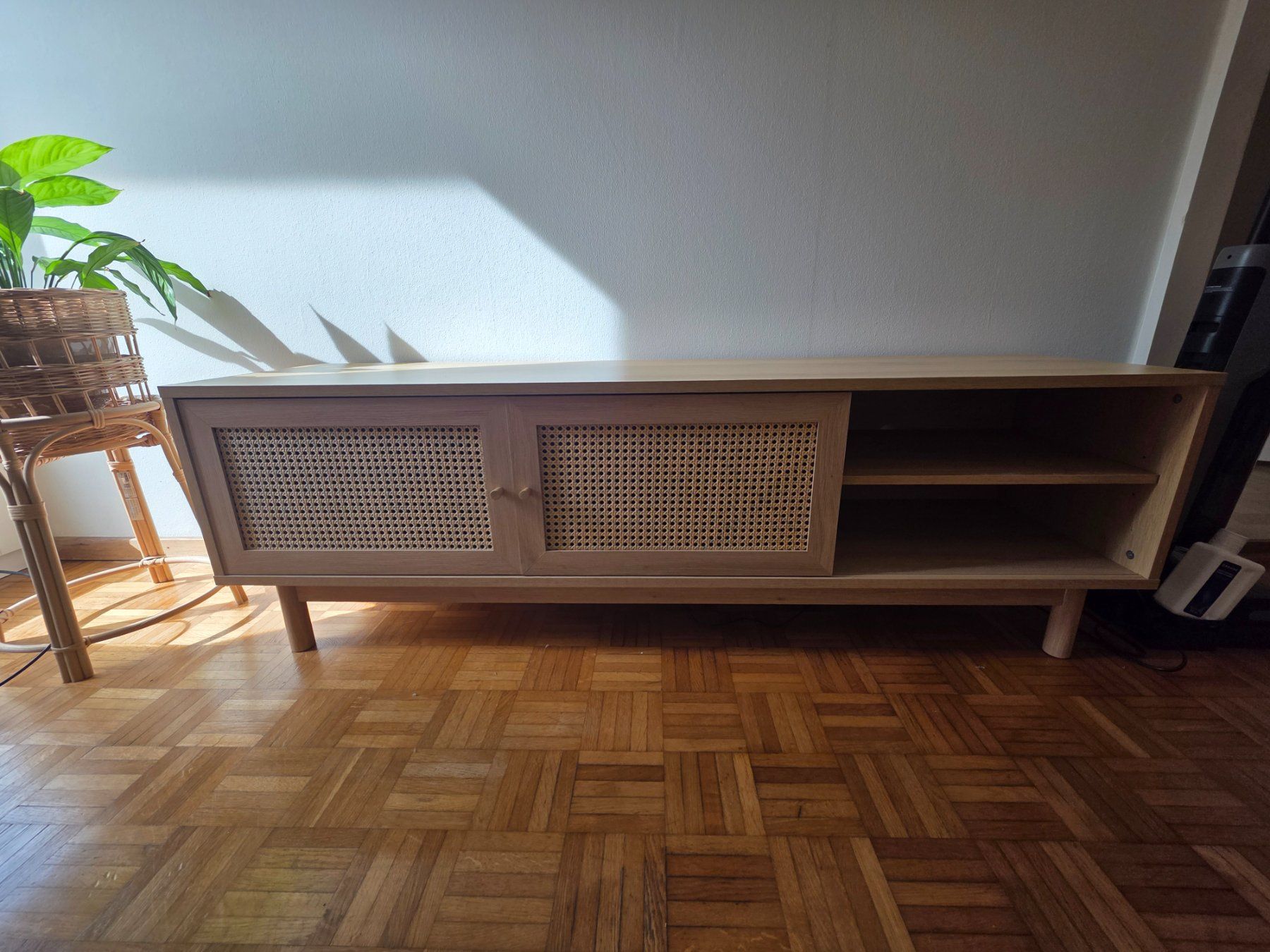 Jysk Mobili TV: TV Lowboard von Jysk – Usato da Wabern venduto da arl_xd87 2