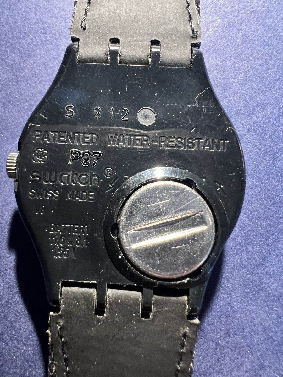Swatch Montres: Swatch Dooble Loop – D'occasion à Laufen par groove60 1