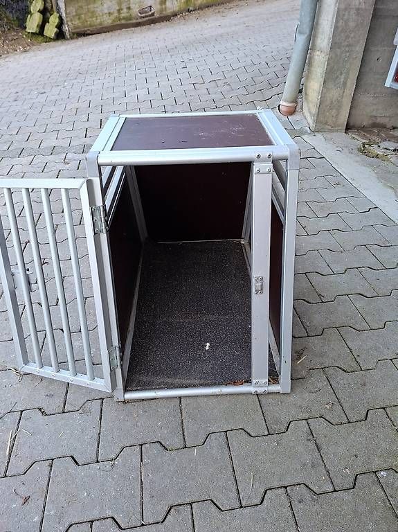 Gabbie, trasporto & Sicurezza: Hundebox – Usato da Lauwil venduto da ime_nmx8 3