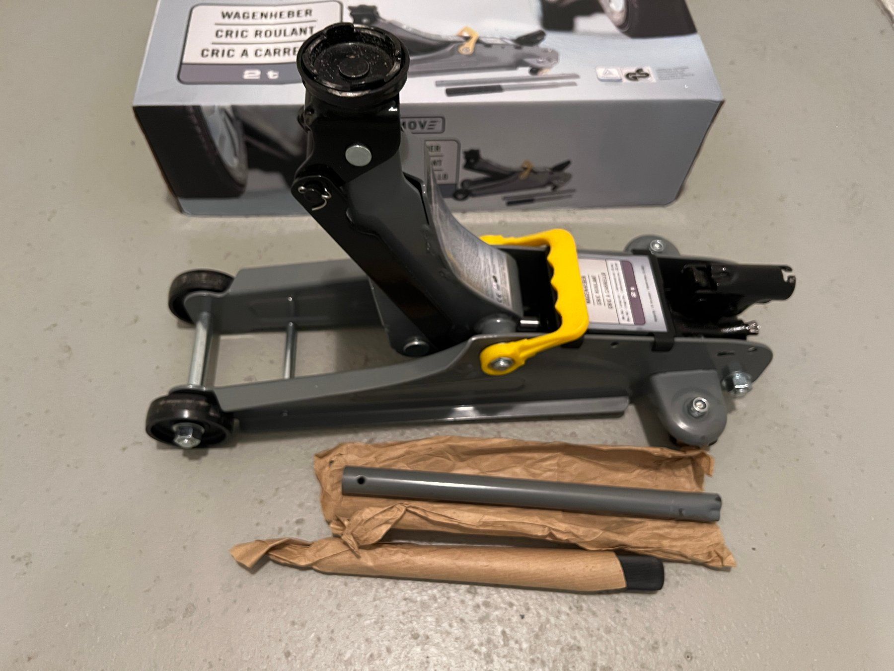 Tous les outils: Umove Cric (2 t) – Neuf (Voir description) à Delemont par Nova-Goods 2