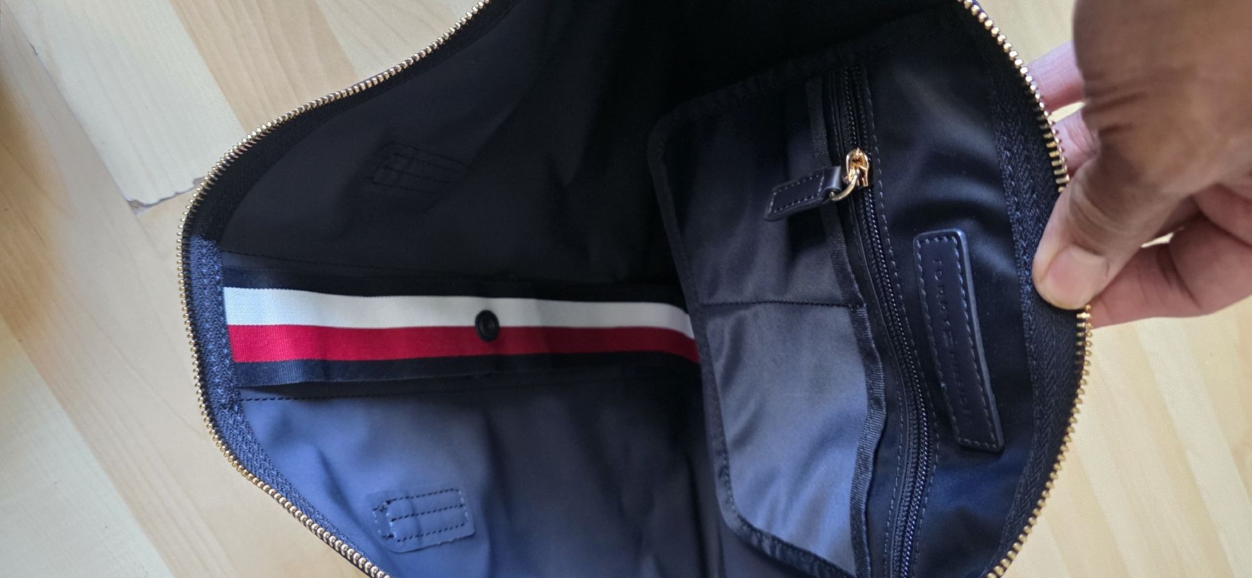 Tommy Hilfiger Borse da donna: Tommy Hilfiger Bag – Usato da Chur venduto da ACE18 2