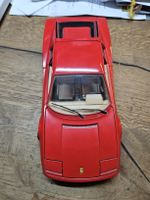 Modellauto Ferrari Testarossa rot guter Zustand (S)