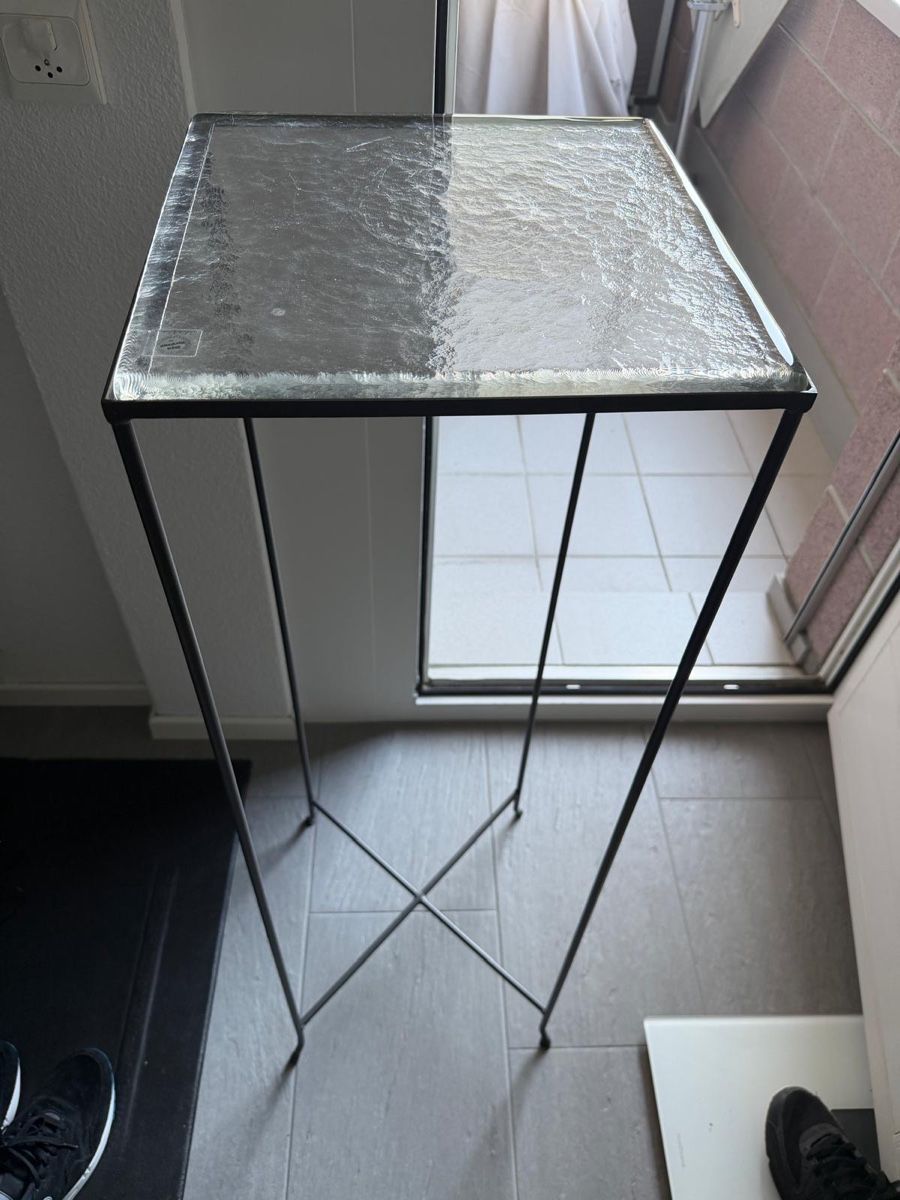 Altro in Decorazioni & Accessori: Original Hergiswiler Metallständer mit Glasplatte – Usato da Thun venduto da Grizzlie99