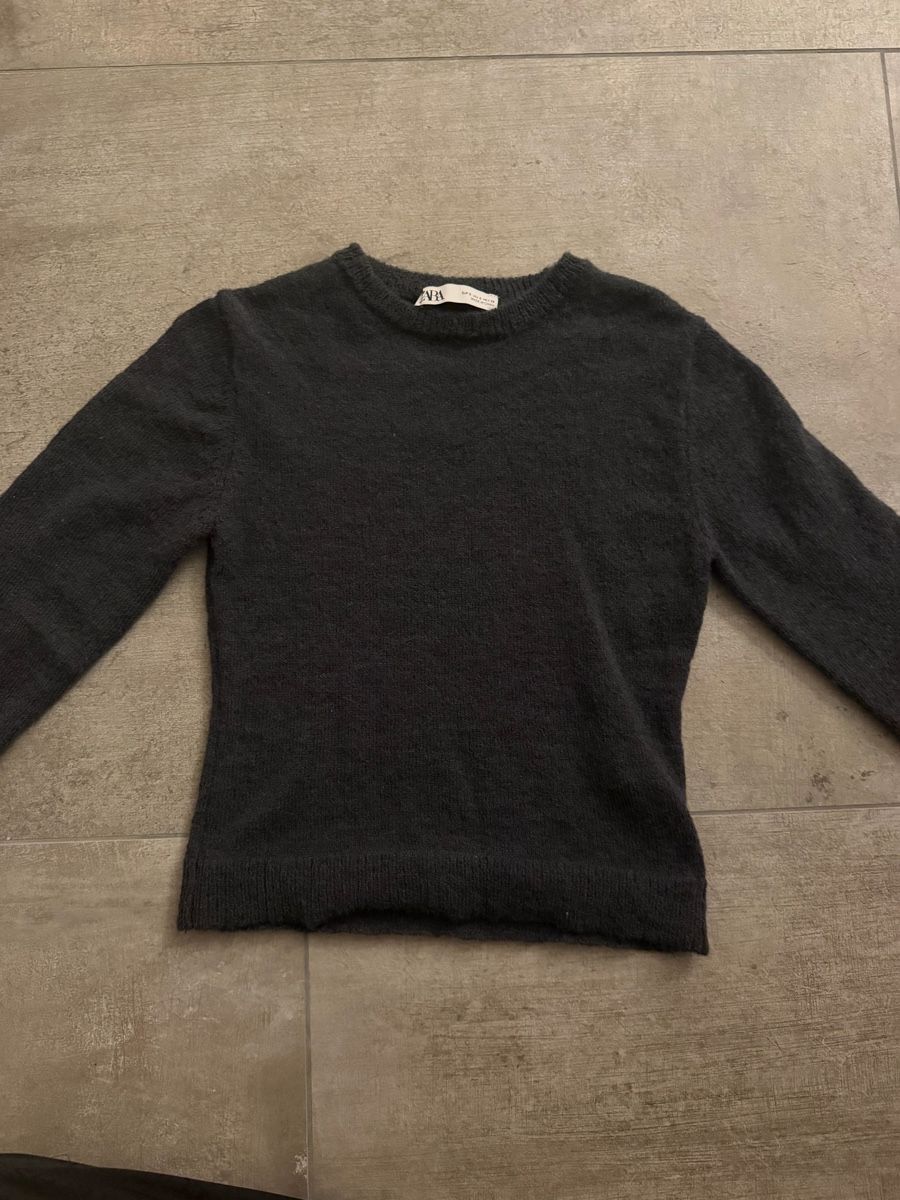 Zara Pullover & Sweatshirts: Zara Pullover anthrazit Grösse S guter Zustand – Neu (gemäss Beschreibung) aus Walterswil SO von alinaa.o2