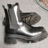 Bottines Zara noires, taille 40, parfaites pour l'hiver!