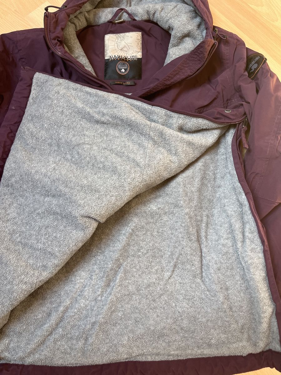 Napapijri Giacche: Napapijri Anorak  – Nuovo (secondo la descrizione) da Müntschemier venduto da leonie.3232 3