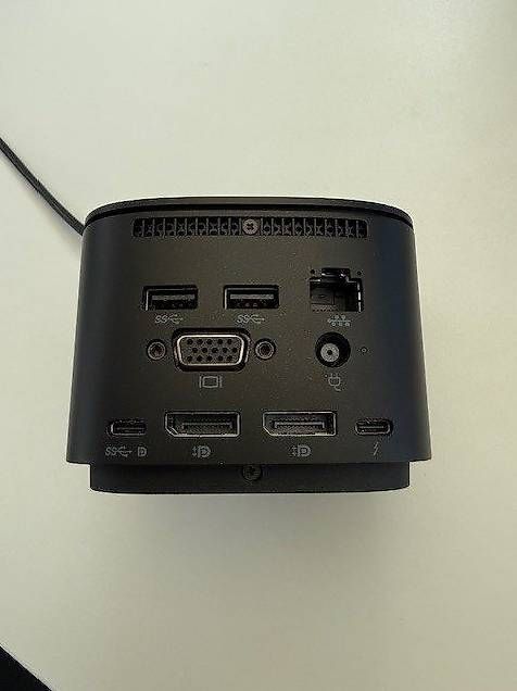 Hewlett Packard Docking station: HP G2 Dockingstation mit Netzkabel – D'occasion à Glattpark(Opfikon) par humanpro 1