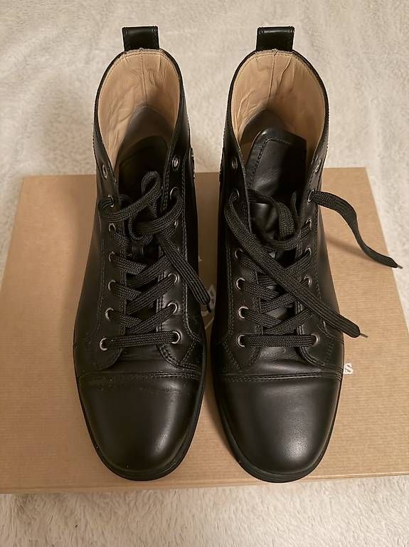 Scarpe da uomo: louboutin sneaker – Usato da St. Gallen venduto da Kristian2311 1