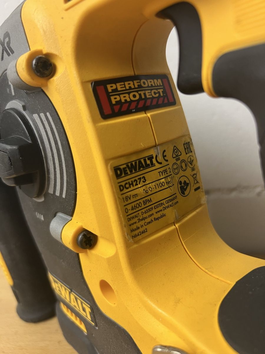 Dewalt Trapani: Dewalt DCH273 Bohrhammer 18V – Usato da Holziken venduto da 181281 9