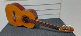 4/4 Klasisch gitarre Aria A-586 ab service mit neue saiten