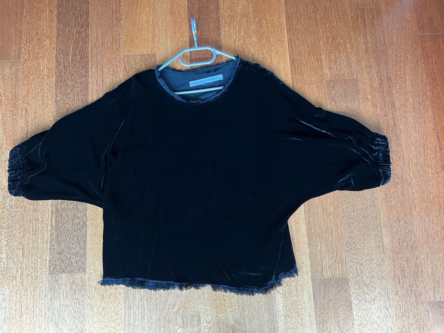 Pullover & Sweatshirts: Raquel Allegra Pullover Samt S/M – Gebraucht aus Oberwil-Lieli von Borz2 4
