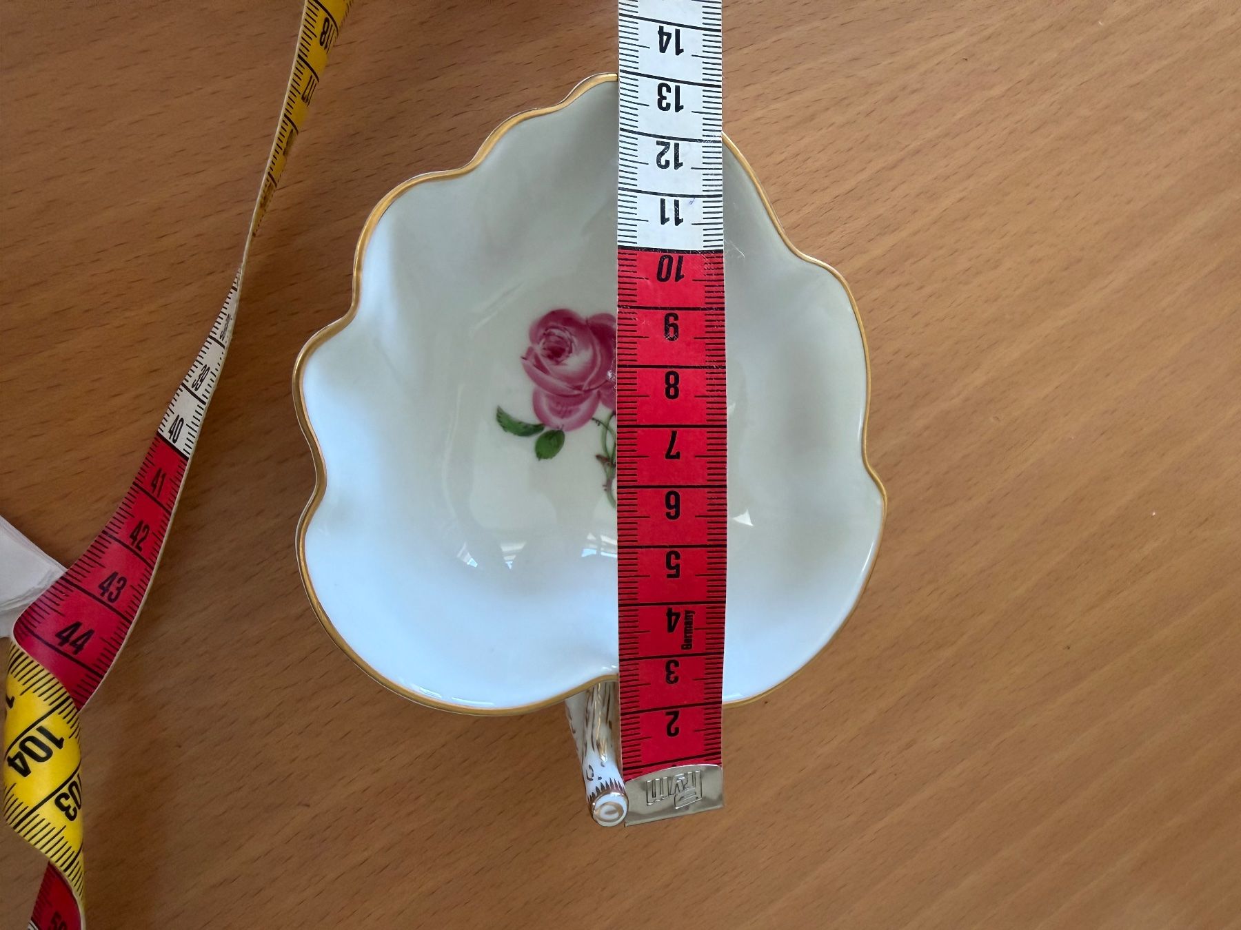 Ciotole: Meissen Blattschale Pralinen Schale – Usato da Nussbaumen AG venduto da normajeanbaker 5