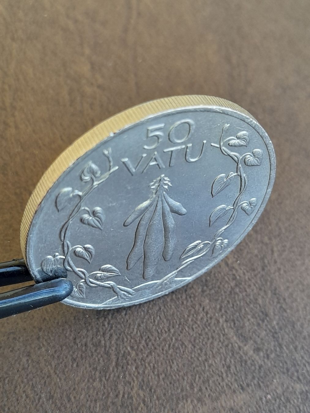 Tutti le monete: 50 Vatu 1983 VANUATU "MELANESISCHER KRIEGER" – Usato da Basel venduto da Basel_20 1