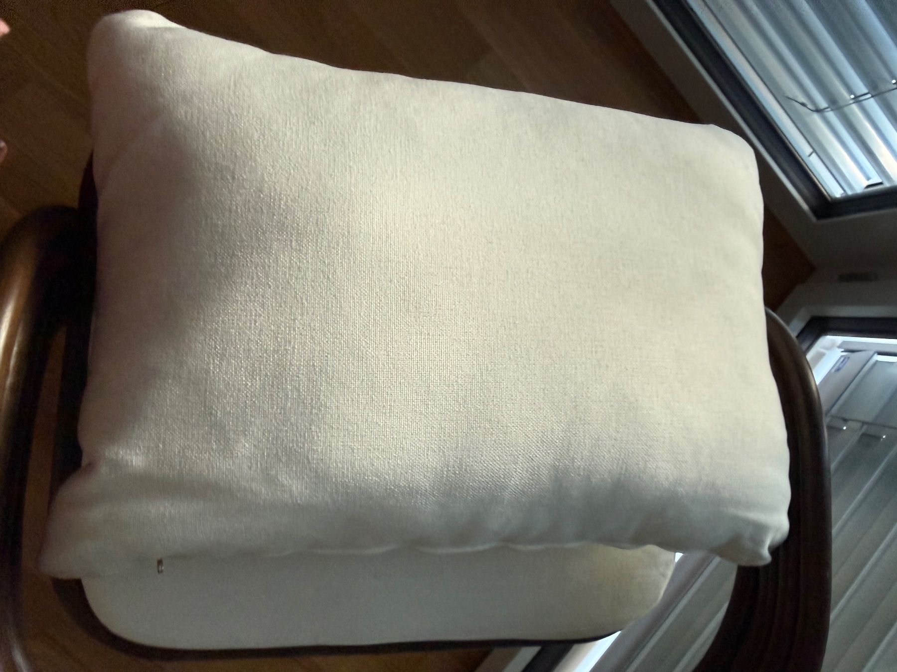 H&M Poltrone: Sessel mit Kissen - – Usato da Zürich venduto da Kluxus 7
