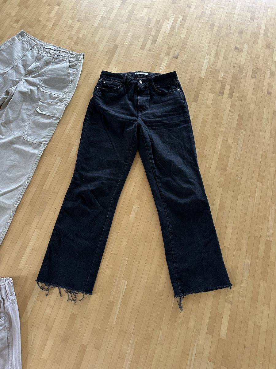 Zara Lotti di vestiti: Kleiderpaket – Nuovo (secondo la descrizione) da Beromünster venduto da Moritz0112 1