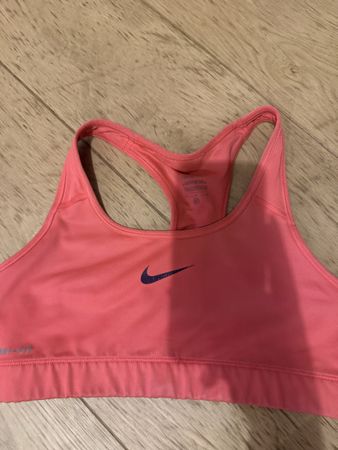 Nike Sport BH orange Dri-Fit Grösse M guter Zustand