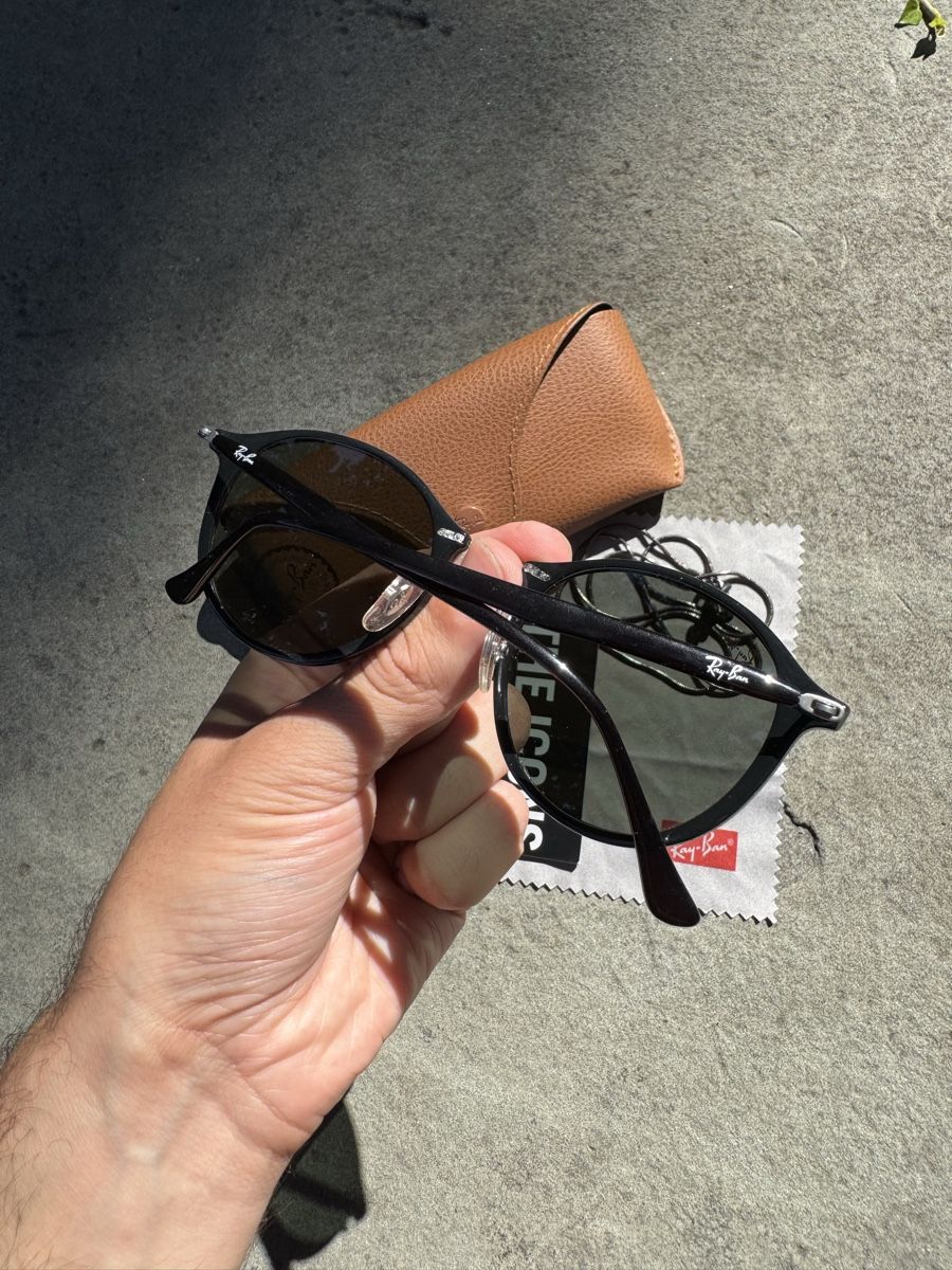 Ray-Ban Brillen & Gläser: Original Ray-Ban RB4242 Sunglasses With Case – Neu (gemäss Beschreibung) aus Effretikon von rus_2l2p 4