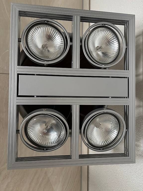 Lustres & lampes de plafonds: Decken-Pendelleuchte Hochvolt - Preisreduktion – D'occasion à Leissigen par kph811