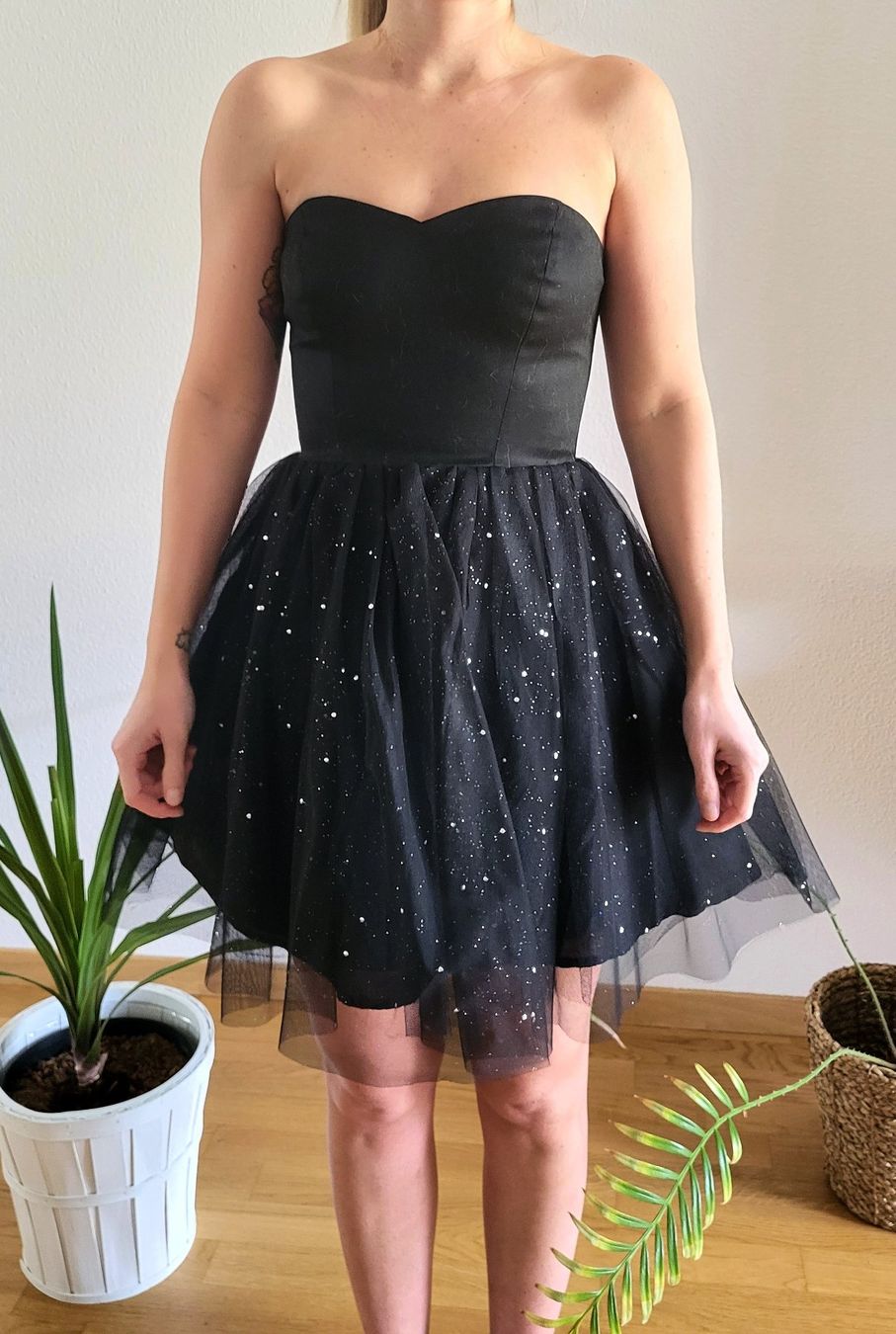 Vestiti & Gonne: Prom Kleid – Usato da Winterthur venduto da MelBlondie