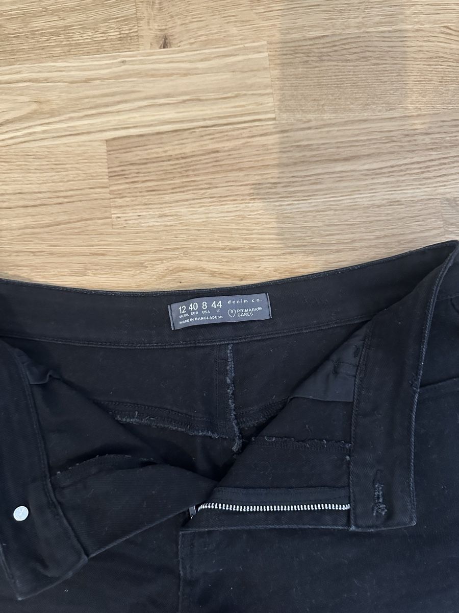 Primark Jeans: Damen Shorts – Nuovo (secondo la descrizione) da Bern venduto da akl_sy9s 1