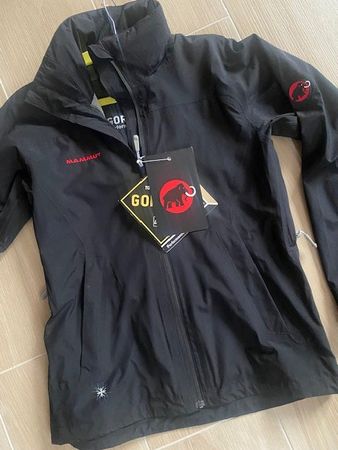 neue Mammut Jacke Gr. S