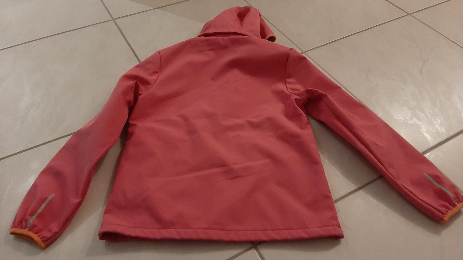 Vestes & Manteaux: K..18 R B)  Softshell Jacke, Gr. 140 Mädchen – D'occasion à Wil SG par AmandaCreations 3