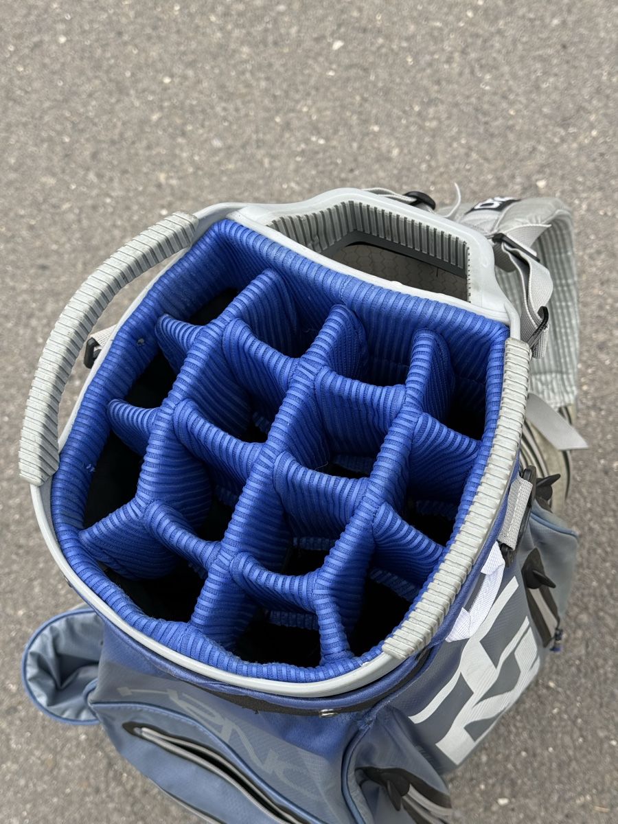 Borse: Waterproof golf bag SunMountain H2No / great condition – Usato da Horgen venduto da thesilverarrow 2