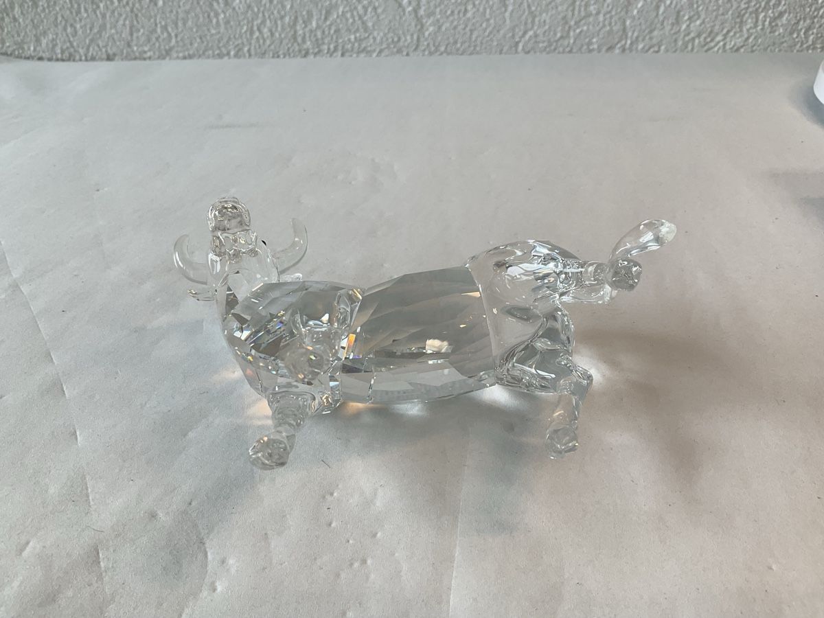 Swarovski Figurines: Swarovski Crystal, taureau  – D'occasion à Malleray par Robot12 8