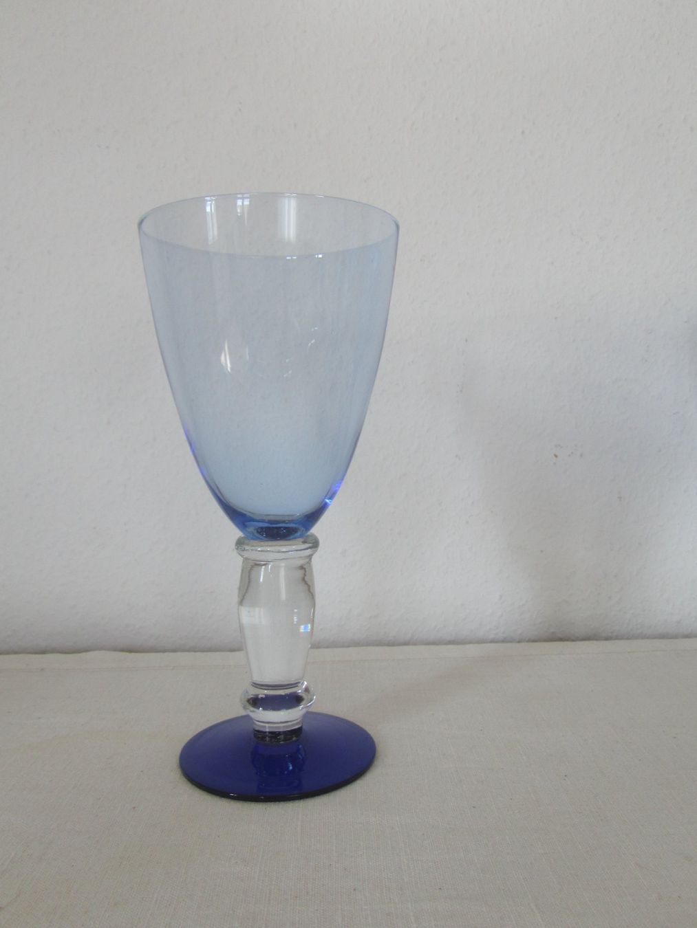 Bicchieri: 7 blaue Wassergläser,   Top Zustand – Usato da Seengen venduto da mikelele 3
