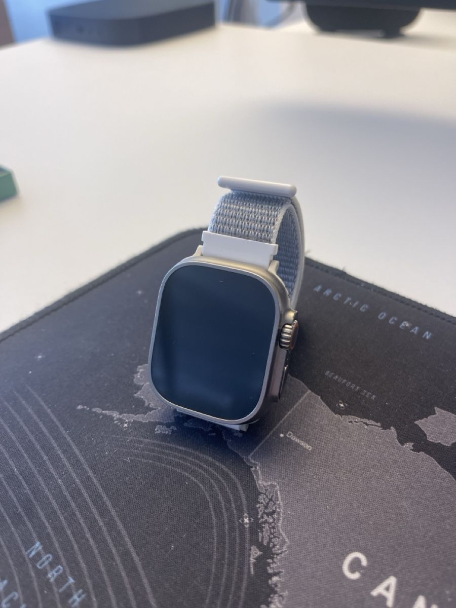 Apple Smartwatch: Apple Watch Ultra 1  – Défectueux à Illnau par Finado