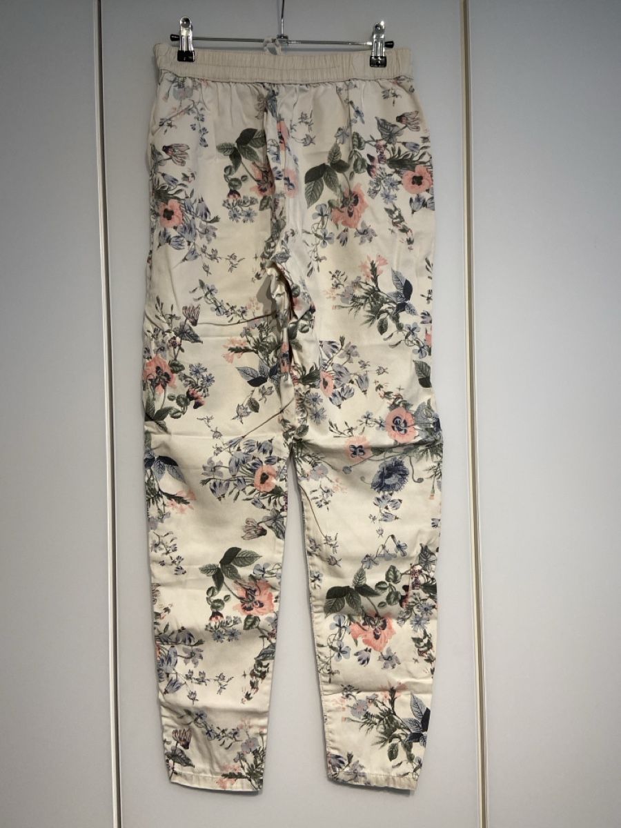 C&A Pantaloni: Sommerhose Gr 38 – Usato da Arth venduto da ssu_8v2j 1