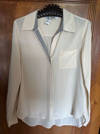 DVF Seide Bluse hellbeige gestreifter Kragen  US 6/ EU 36/38