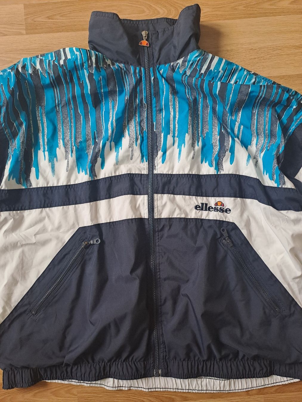 Ellesse Giacche: seltene retro Ellessee Trainerjacke – Usato da Basel venduto da suberi_Sach 1
