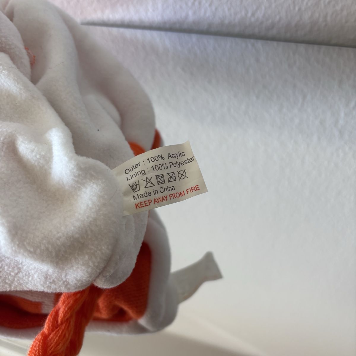 Hüte, Mützen & Caps: ORANGE APEROL STRICKMÜTZE MIT BOMMEL – Neu (gemäss Beschreibung) aus Zürich von sk8dave 2
