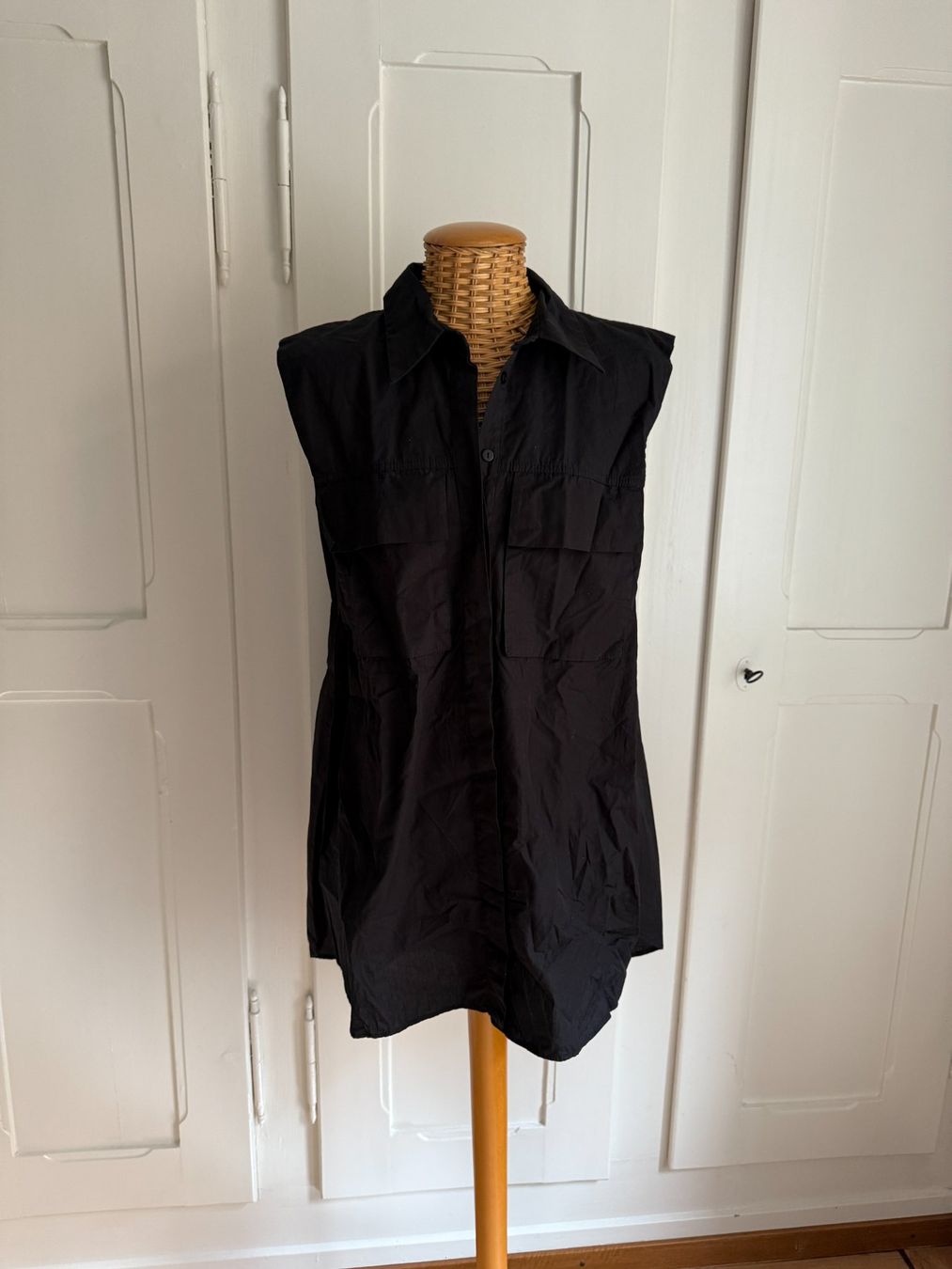 Zara Robes: ZARA - Blusenkleid schwarz M – D'occasion à Zürich par Diazaio