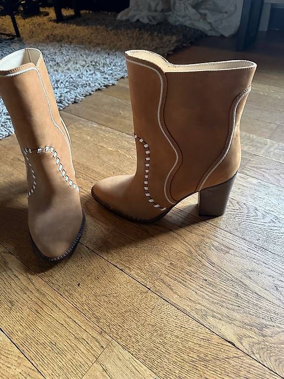 Scarpe da donna: Navy Boot Stifeletten – Usato da Aathal-Seegräben venduto da rom_cg7q 1