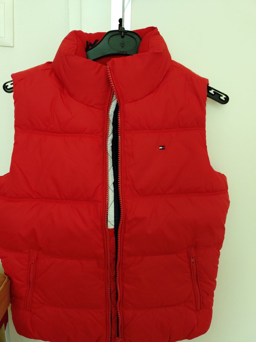 Tommy Hilfiger Altro abbigliamento per bambino: Tommy Hilfiger Jungen Solid Vest 140 – Nuovo e nell'imballaggio originale da Bottmingen venduto da Malina_Outlet