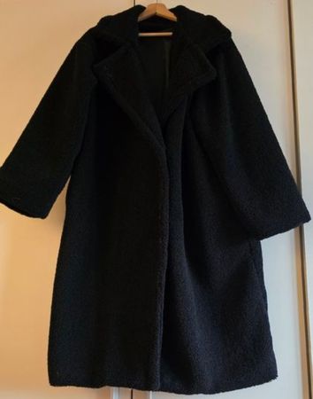 Schöner Mantel Gr. 44 ( xxl)