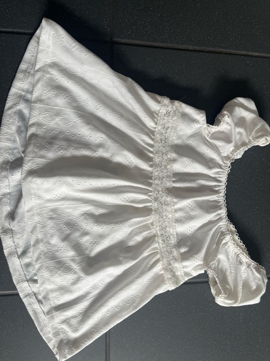 Camicette, T-shirt & Top: Weisses Top Grösse S – Usato da Belp venduto da ali_dt77