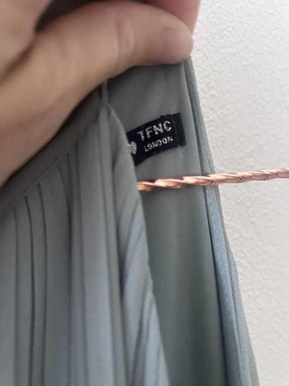 Robes: Kleid von TFNC – D'occasion à Zofingen par nathizoe 1