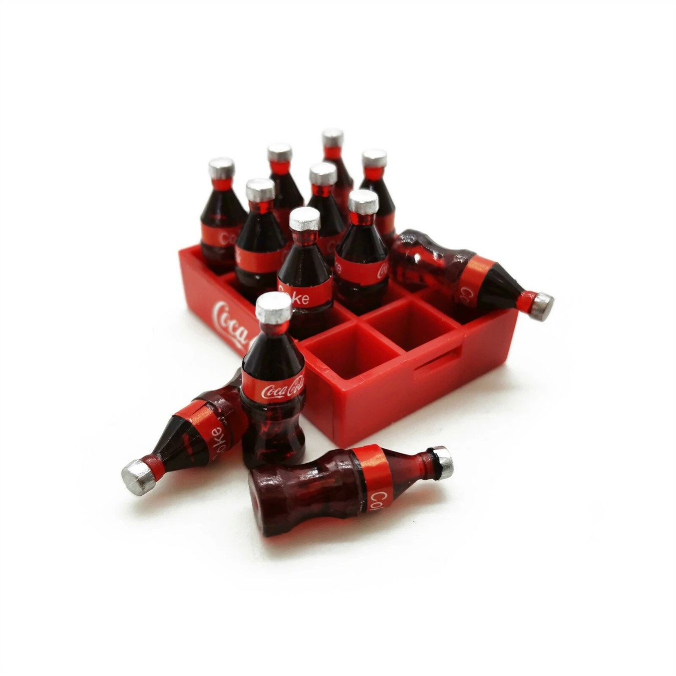 Puppenhäuser & -möbel: 4 Coca Cola Harassen mit je 12 Mini Flaschen für Puppenstube – Neu und originalverpackt aus Spiez von Mlandcruiser 2