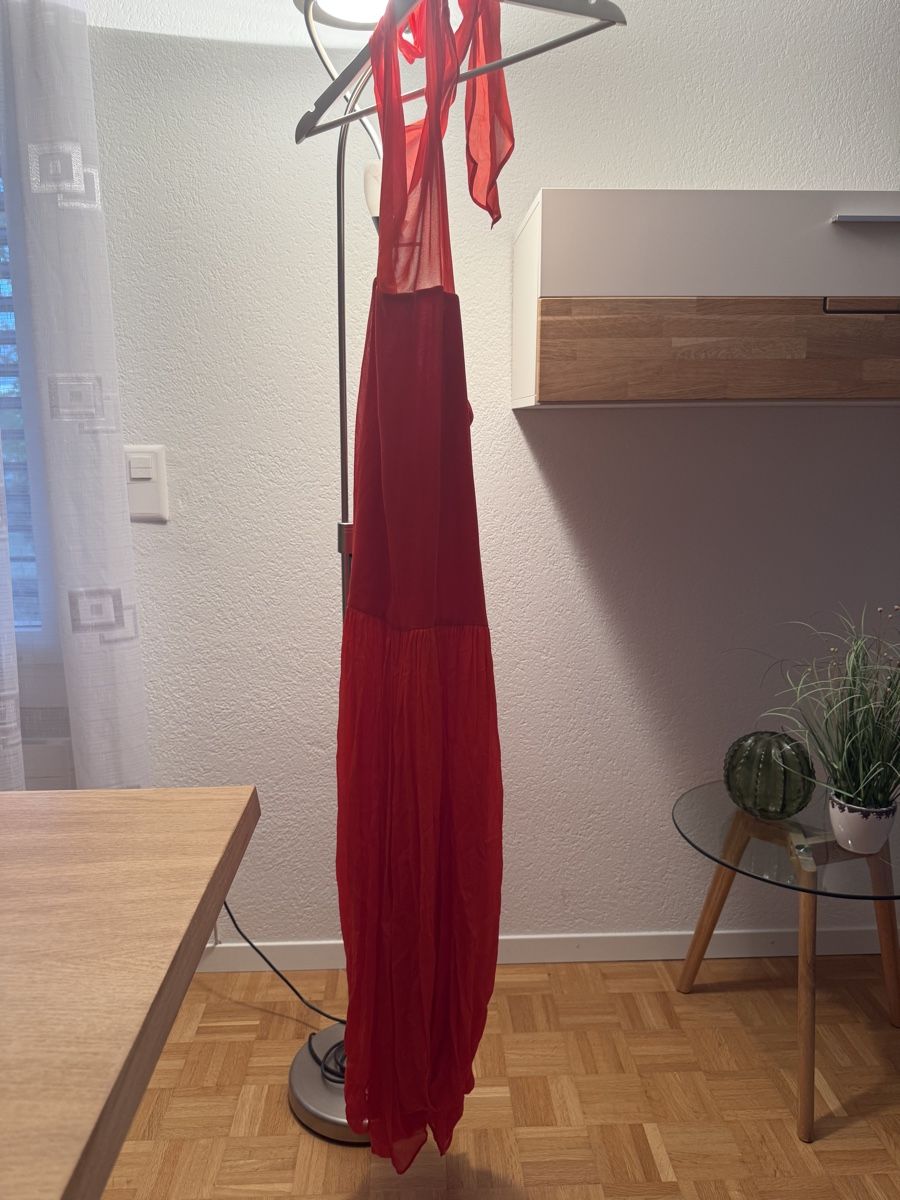 Robes: Kleid rot Grösse XS neu – Neuf (Voir description) à Langenthal par raz_q7jm 1