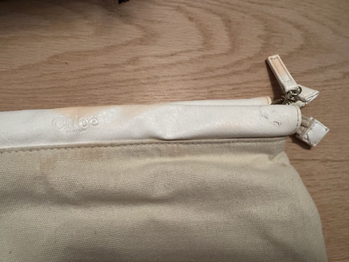 Chloé Custodie per cosmetici: Chloe Parfum Necessaire beige – Usato da Winkel venduto da Schorley 1