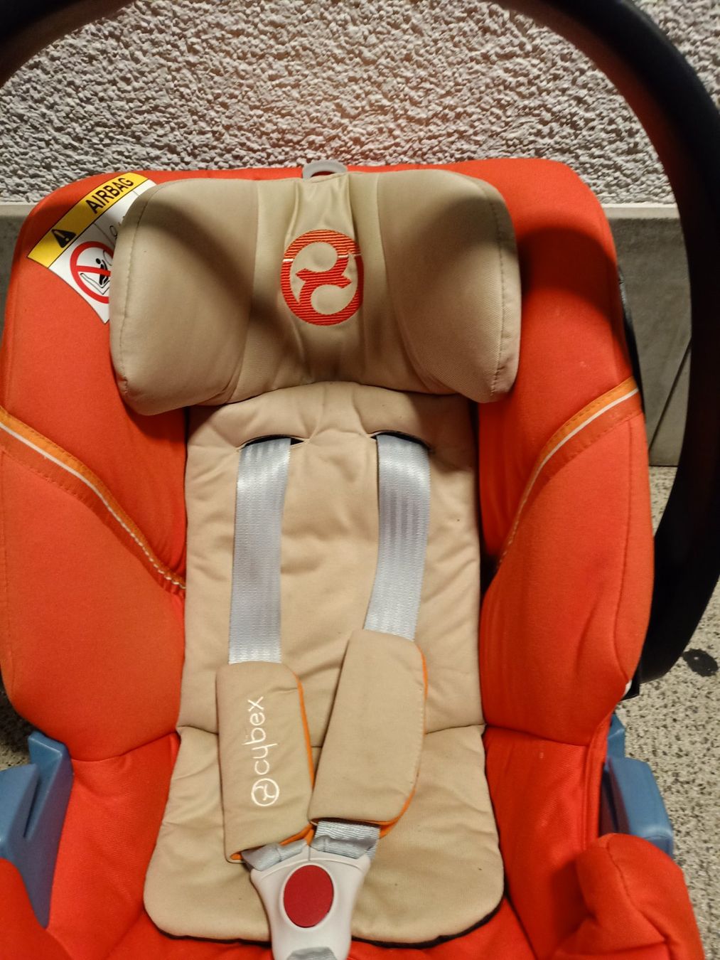 Cybex Auto-Kindersitze: Babyschale Cybex Aron 5 – Gebraucht aus Grenchen von Tirana 2