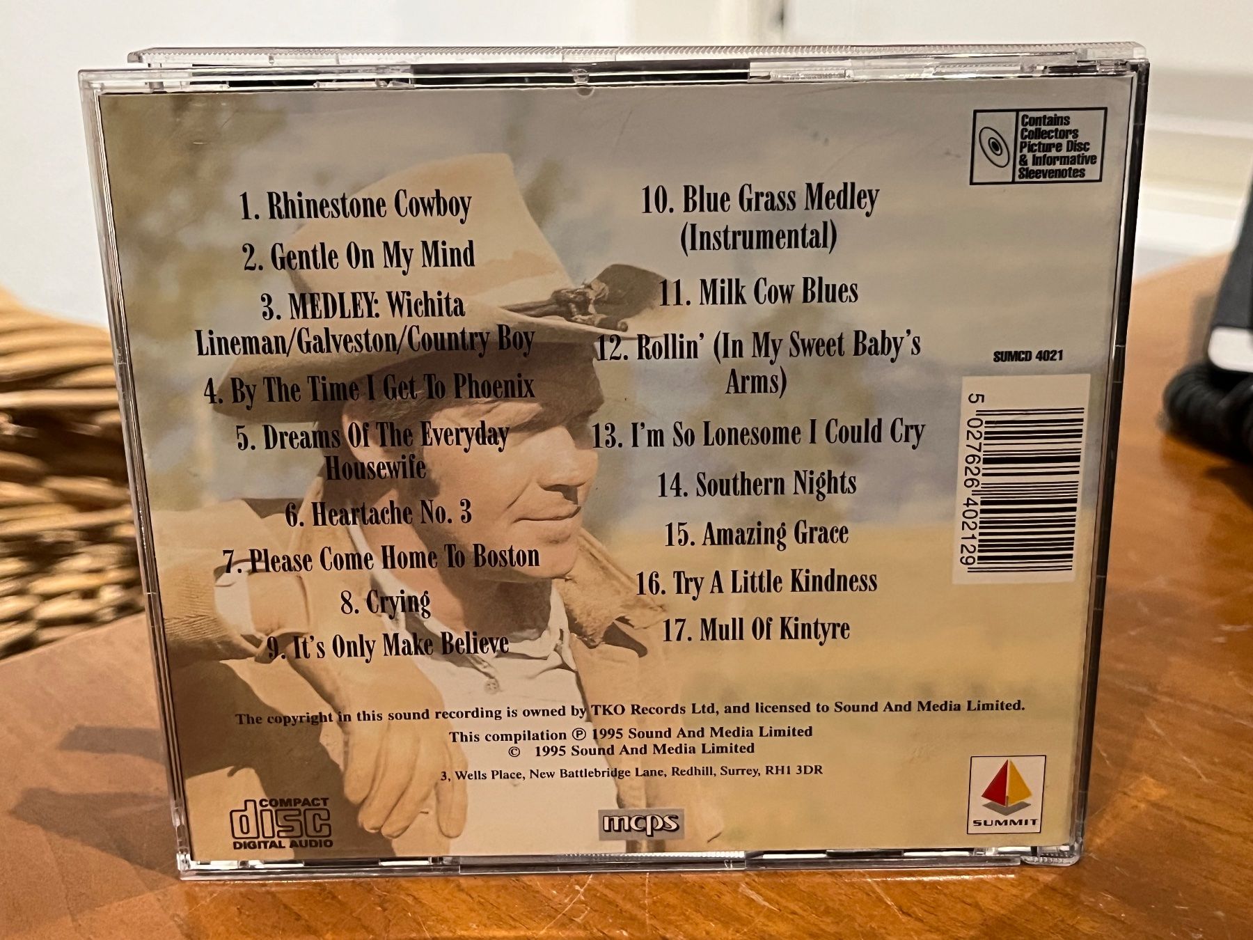 CDs: Glen Campbell - Rhinestone Cowboy - SRA01C – Neu (gemäss Beschreibung) aus Küsnacht ZH von musicalheritage.org 1