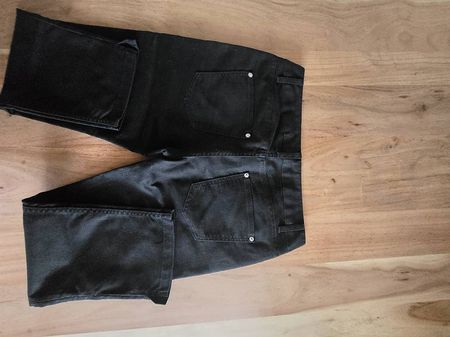 Schwarze Jeans für den Herbst/Winter, Grösse 38. Perfekt!