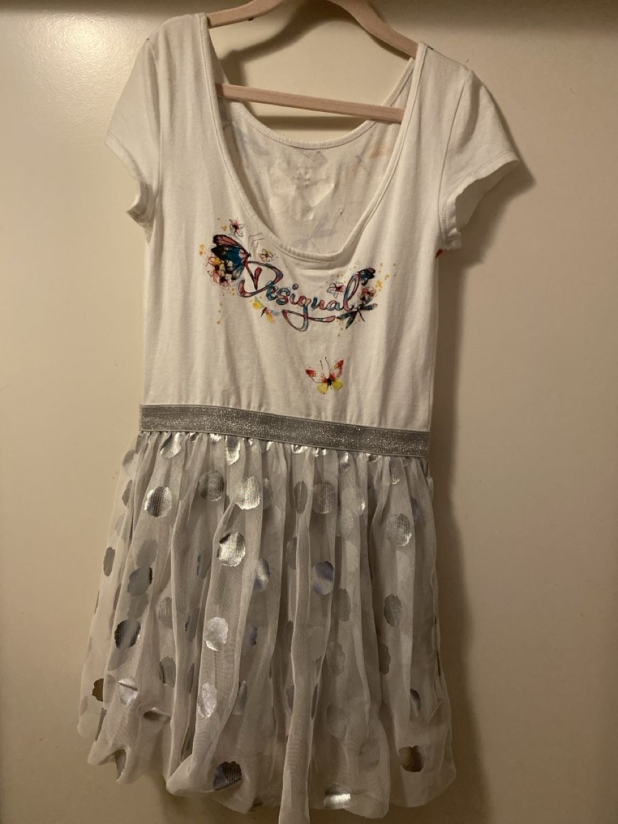 Desigual Vestiti & Gonne: Wunderschönes Desigual Mädchenkleid  Gr 122-128 – Nuovo (secondo la descrizione) da Zürich venduto da sar_7s87 2