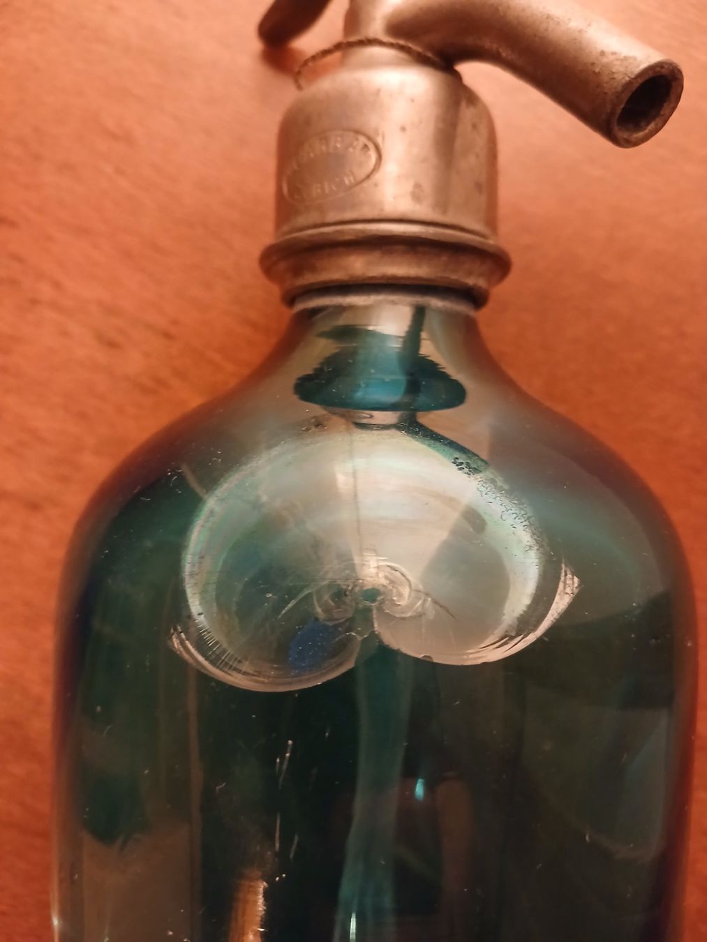 Bottiglie: Syphonflasche blau mit Buch der blaue Siphon – Usato da Duggingen venduto da Neuner 3