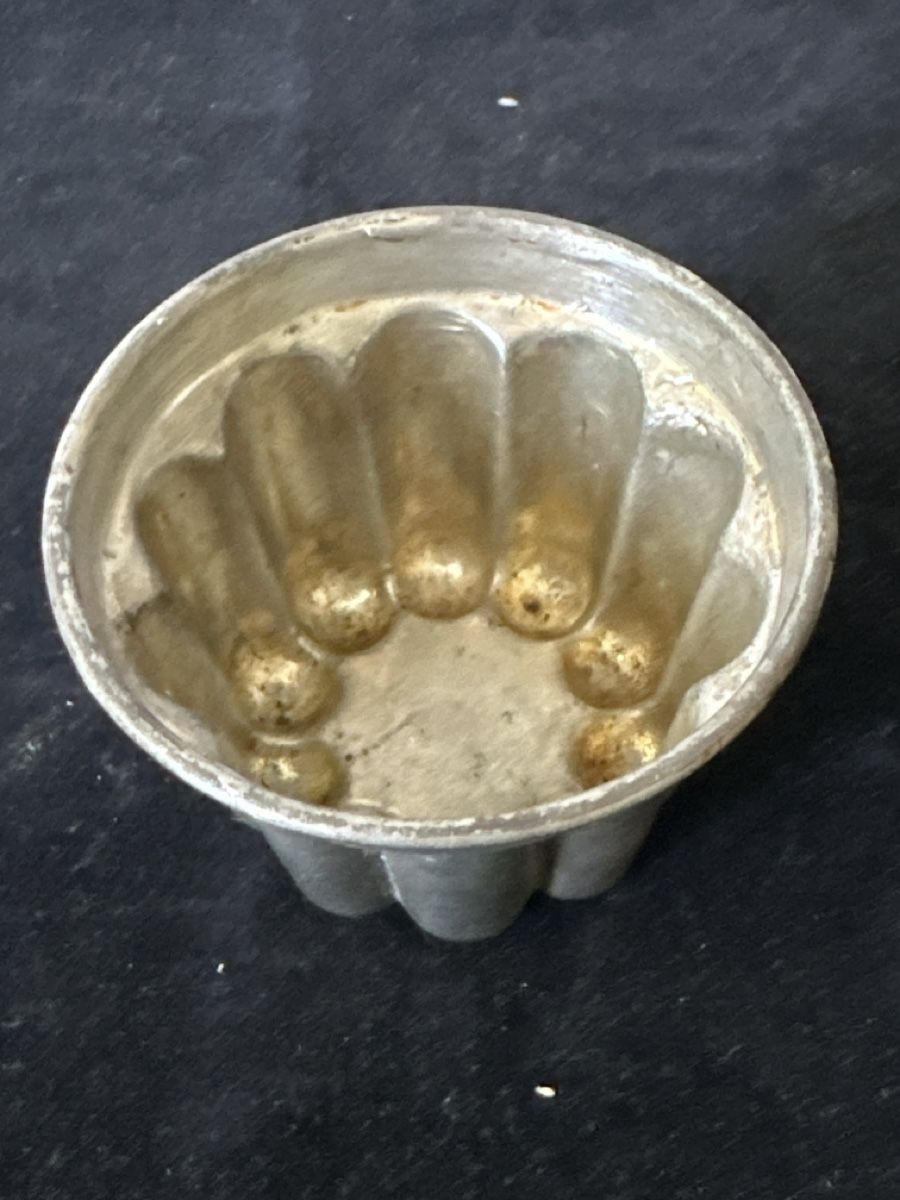 Küchengeräte: Antike Puddingform aus Edelstahl  – Gebraucht aus Zürich von Chaeffeler 1